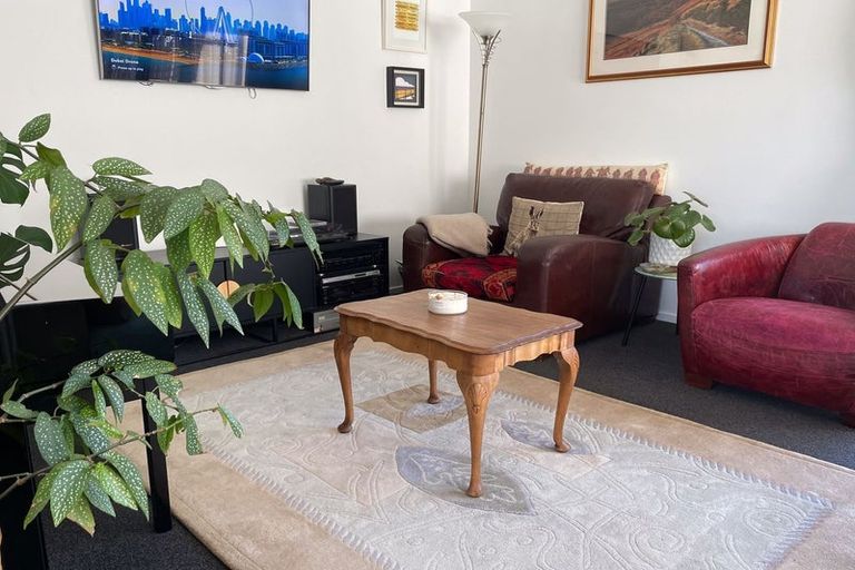 Photo of property in 25 Copinsha Street, Palmerston, 9430