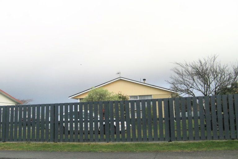 Photo of property in 19 Peary Crescent, Flaxmere, Hastings, 4120