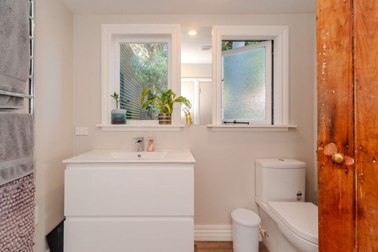 Photo of property in 6 Green Street, Newtown, Wellington, 6021