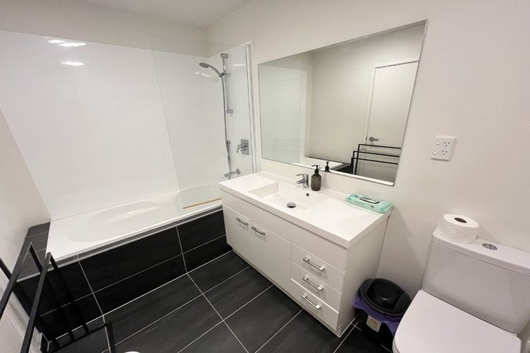 Photo of property in 10 Bellbird Street, Papakura, 2110