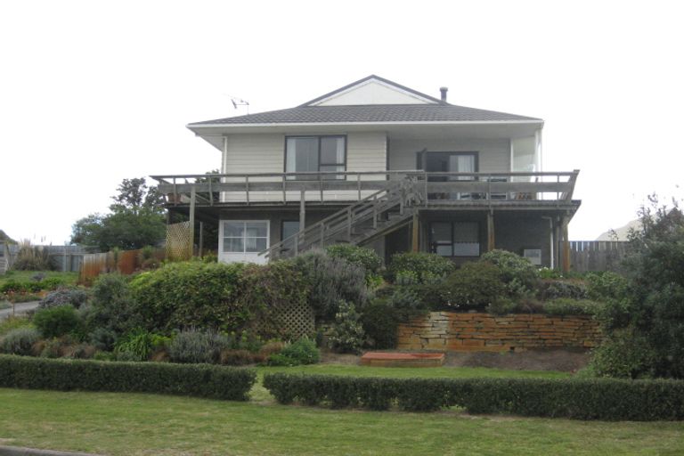 Photo of property in 19 Takitimu Street, Waitarere Beach, Levin, 5510