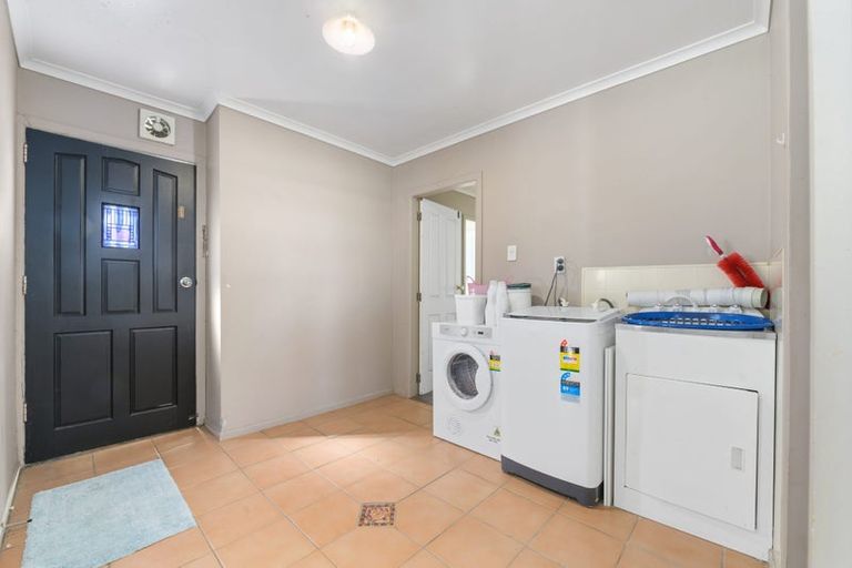 Photo of property in 18 Livingstone Avenue, Nawton, Hamilton, 3200