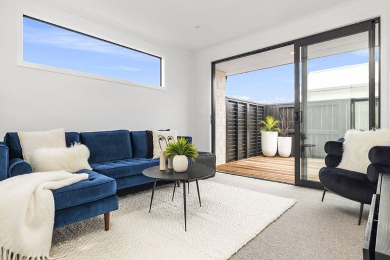 Photo of property in 9 Kahawai Place, Omokoroa, 3114