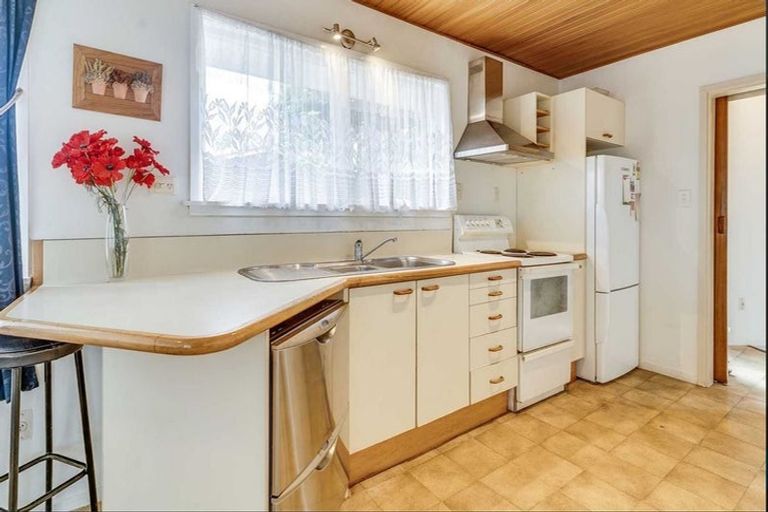 Photo of property in 335 Waimairi Road, Ilam, Christchurch, 8041