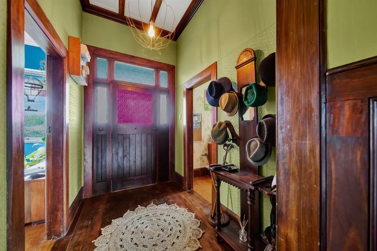 Photo of property in 64 Stanners Street, Eltham, 4322