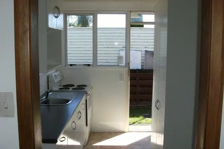 Photo of property in 15 Havill Street, Takaro, Palmerston North, 4410