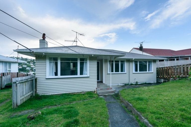 Photo of property in 94 Miramar North Road, Miramar, Wellington, 6022