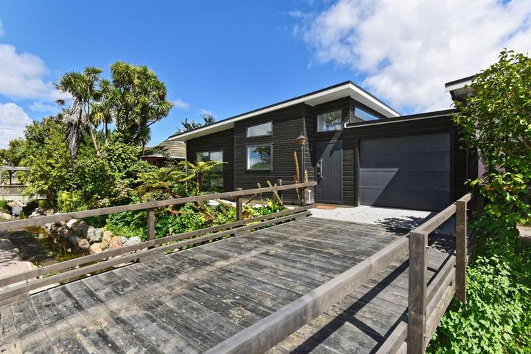 Photo of property in 1/171 Stapletons Road, Richmond, Christchurch, 8013