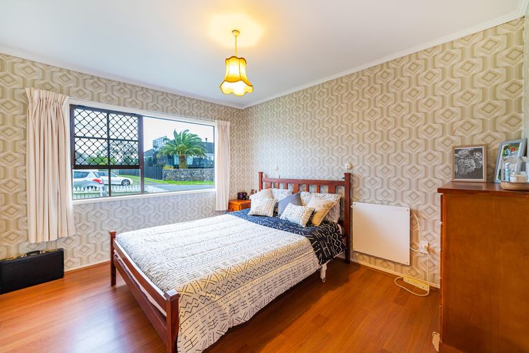 Photo of property in 1/7 Hororata Road, Hauraki, Auckland, 0622