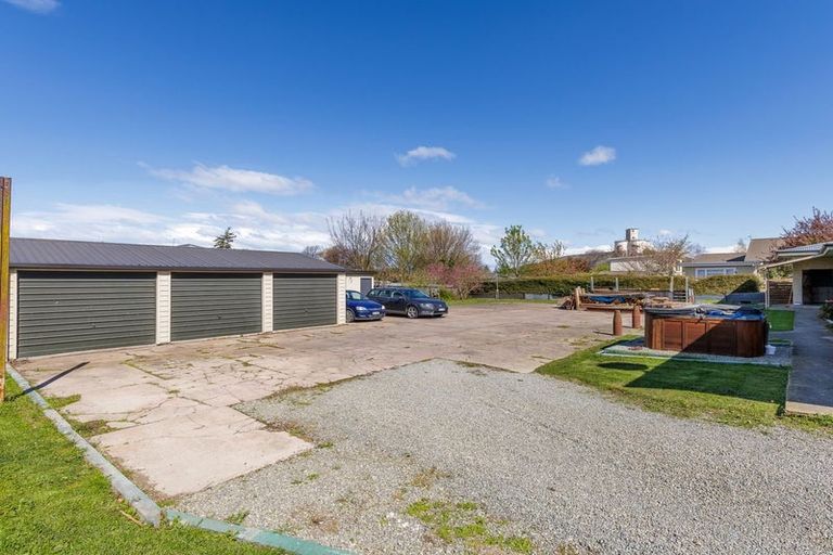 Photo of property in 63 Shearman Street, Waimate, 7924