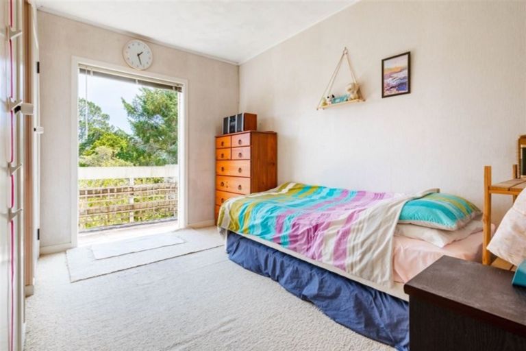 Photo of property in 205 Titirangi Road, Titirangi, Auckland, 0604