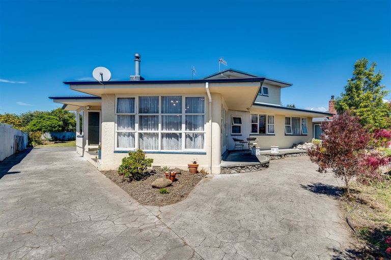 Photo of property in 60 Menin Road, Onekawa, Napier, 4110