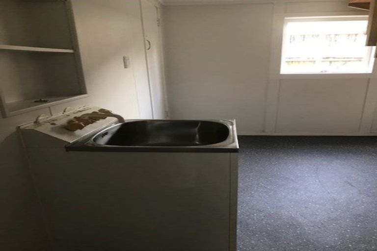 Photo of property in 36 O'halloran Road, Howick, Auckland, 2014