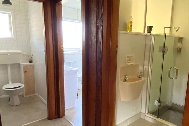 Photo of property in 2 Hewlett Road, Karoro, Greymouth, 7805