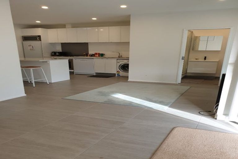 Photo of property in 89 Derwent Street, Island Bay, Wellington, 6023