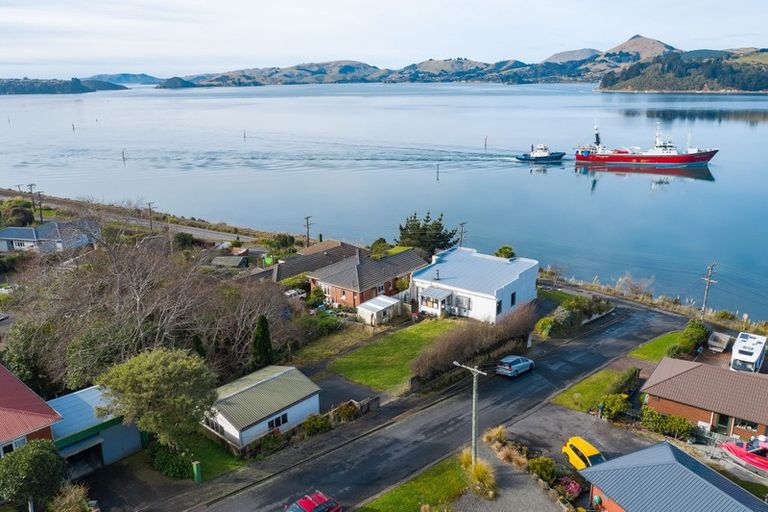 Photo of property in 72 Saint Leonards Drive, Saint Leonards, Dunedin, 9022