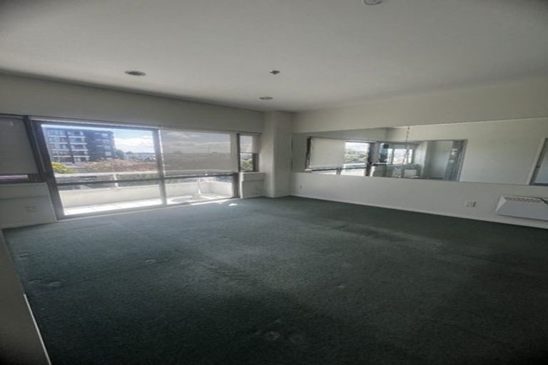 Photo of property in 4/15h Auburn Street, Takapuna, Auckland, 0622