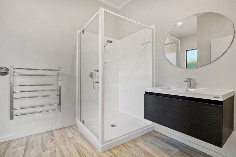 Photo of property in 4 Yasmin Lane, Kinloch, Taupo, 3377