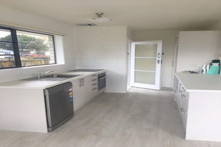 Photo of property in 15 Filmer Place, Melville, Hamilton, 3206