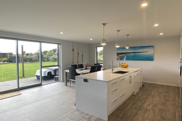 Photo of property in 12 Kokopu Street, Ahipara, Kaitaia, 0481