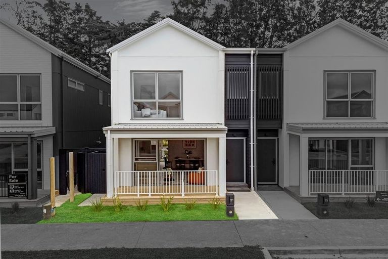 Photo of property in 21 Yellow Pear Lane, Karaka, 2578