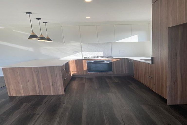 Photo of property in 2/8 Crest Rise, Flagstaff, Hamilton, 3210