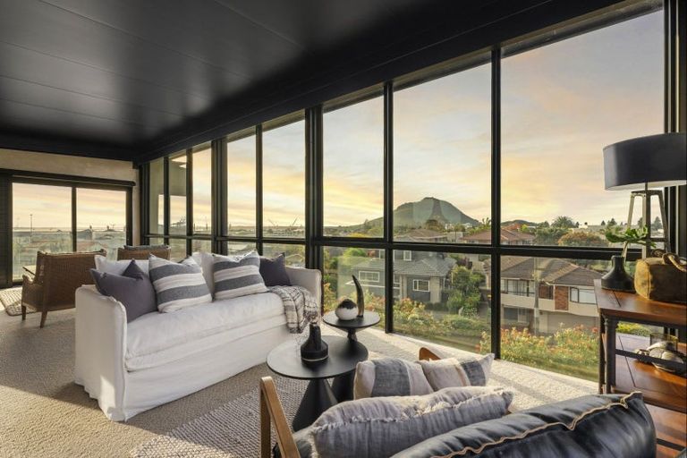 Photo of property in 9 Sutherland Avenue, Mount Maunganui, 3116