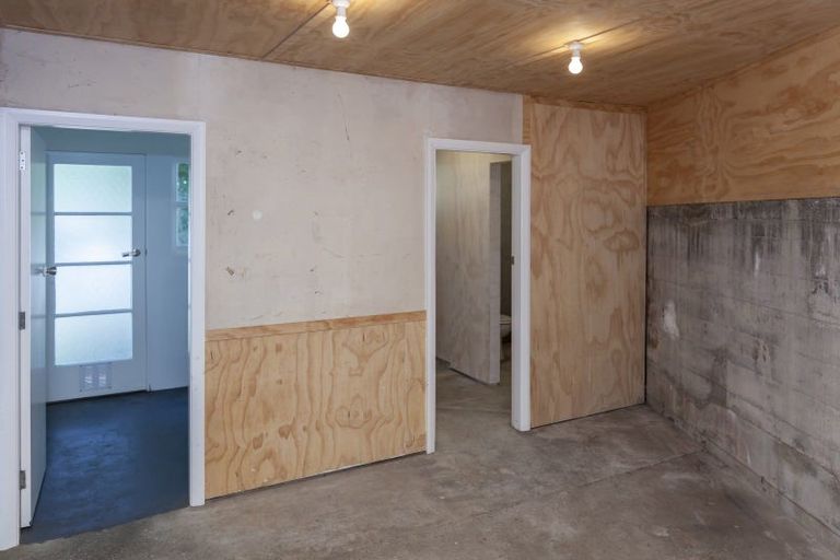 Photo of property in 9b The Esplanade, Raumati South, Paraparaumu, 5032