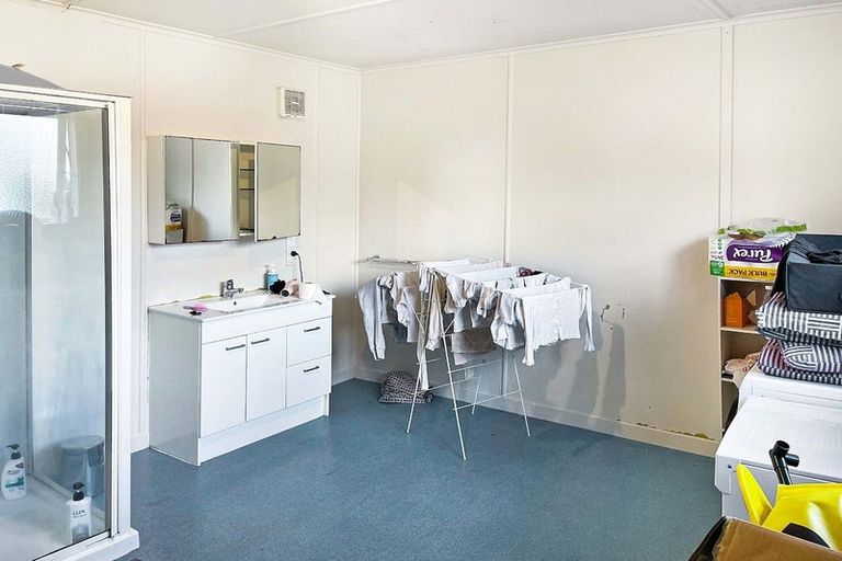 Photo of property in 289 The Terrace, Te Aro, Wellington, 6011