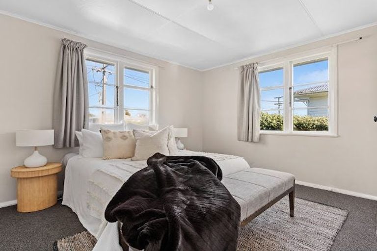 Photo of property in 29 Railway Crescent, Masterton, 5810