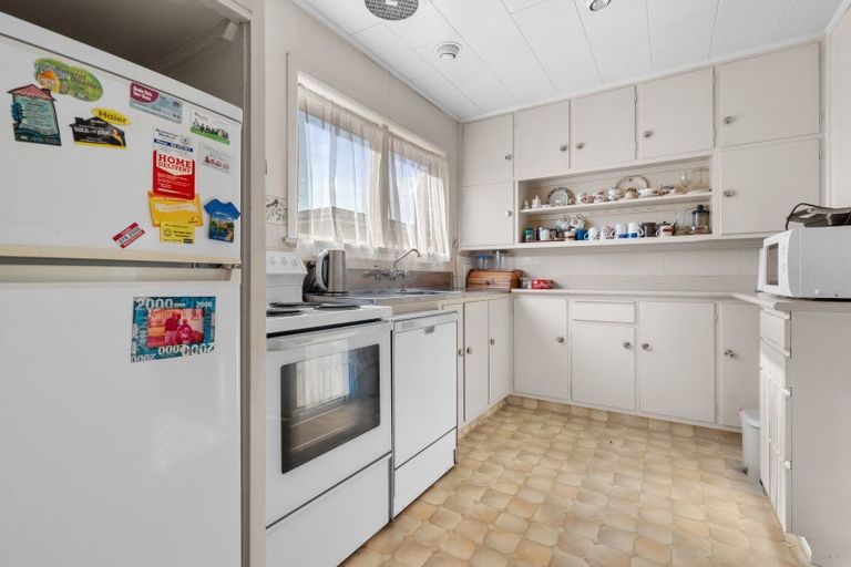 Photo of property in 4 Mabson Terrace, Masterton, 5810