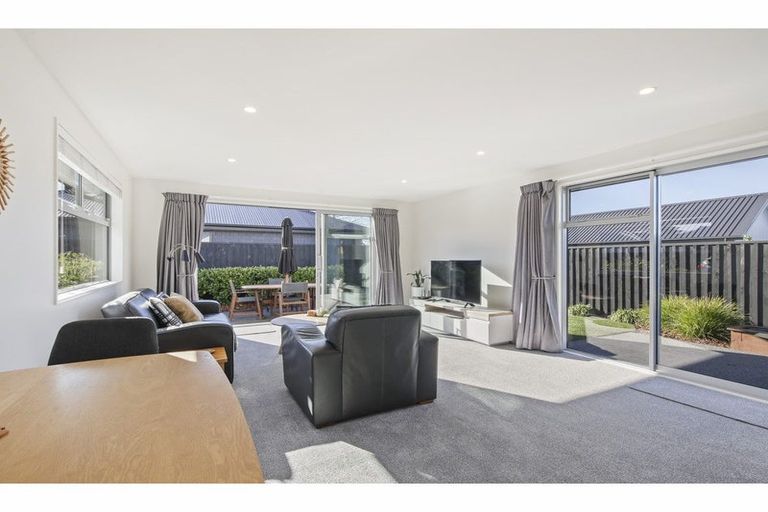 Photo of property in 21 Salisbury Avenue, Rangiora, 7400