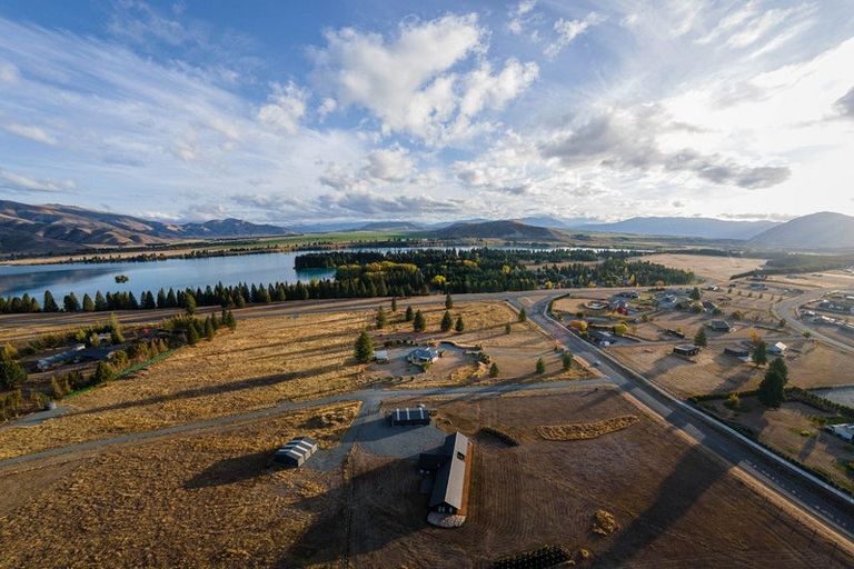 Photo of property in 87 Ostler Road, Twizel, 7901