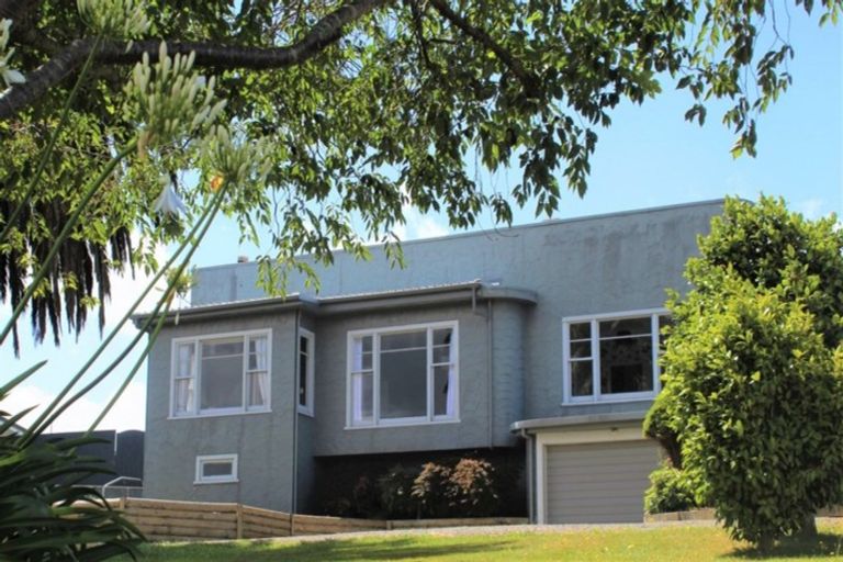 Photo of property in 6 Empire Street, Dannevirke, 4930