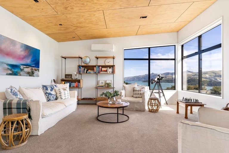 Photo of property in 21 Totara Drive, Duvauchelle, 7581