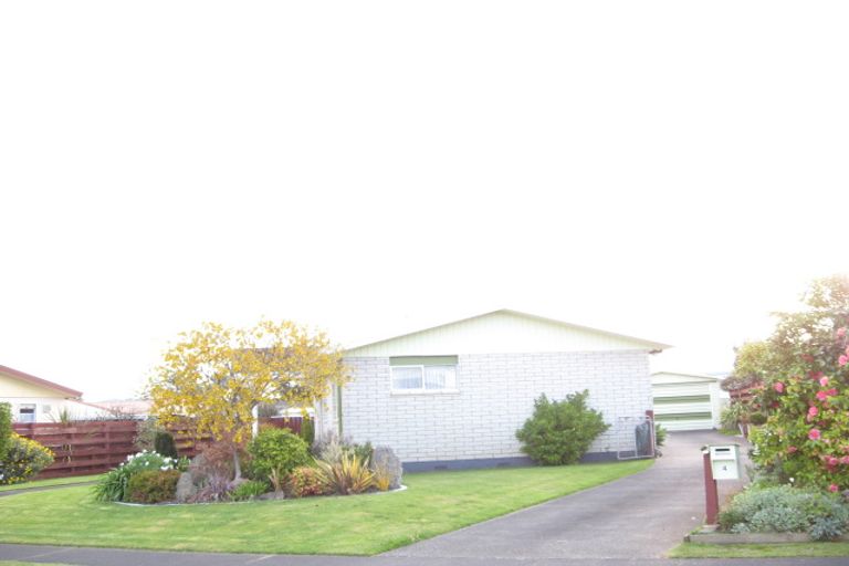 Photo of property in 4 Saunders Place, Gonville, Whanganui, 4501