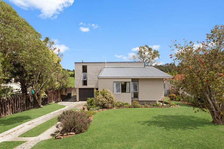 Photo of property in 42 Greenacres Drive, Kawakawa, 0210