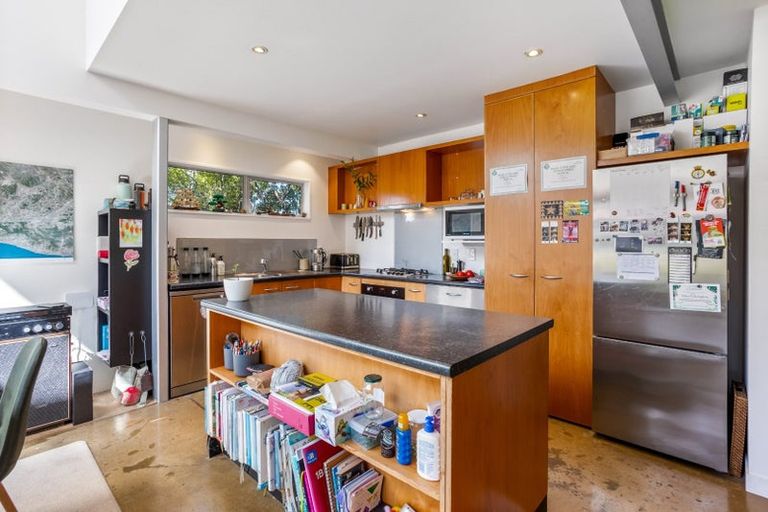 Photo of property in 505a Point Chevalier Road, Point Chevalier, Auckland, 1022