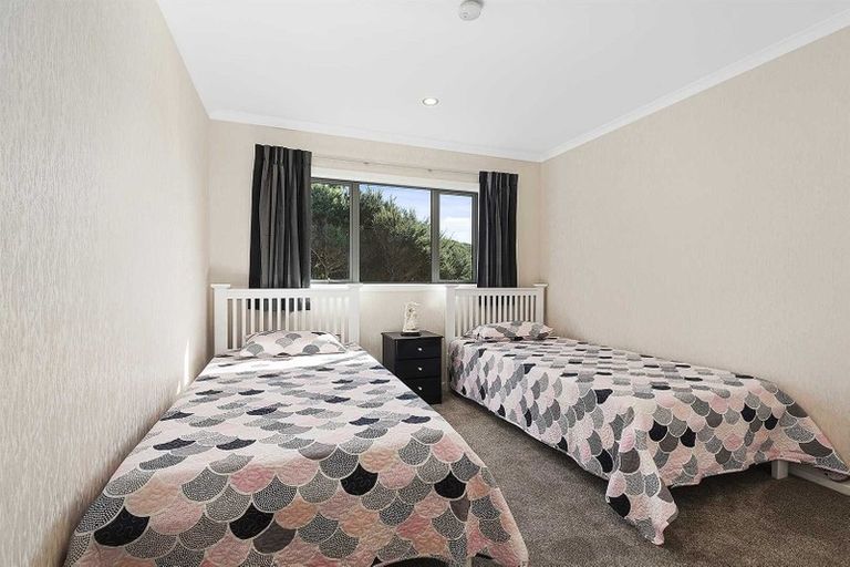 Photo of property in 11 Deptford Lane, Whitby, Porirua, 5024