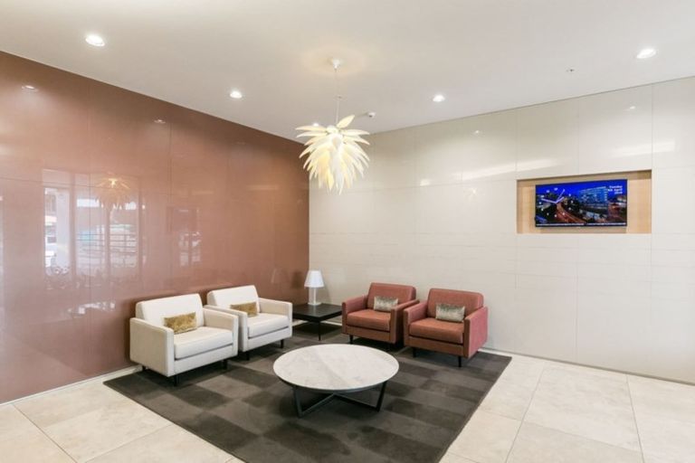 Photo of property in 903/1 Market Lane, Wellington Central, Wellington, 6011