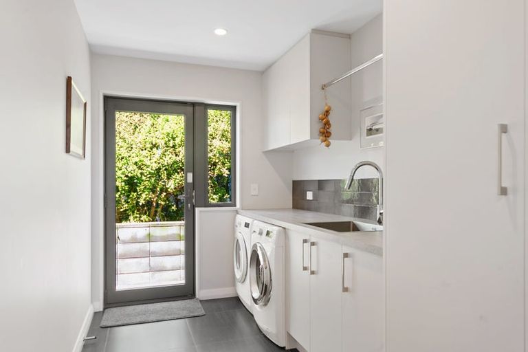 Photo of property in 63 Te Awakura Terrace, Mount Pleasant, Christchurch, 8081