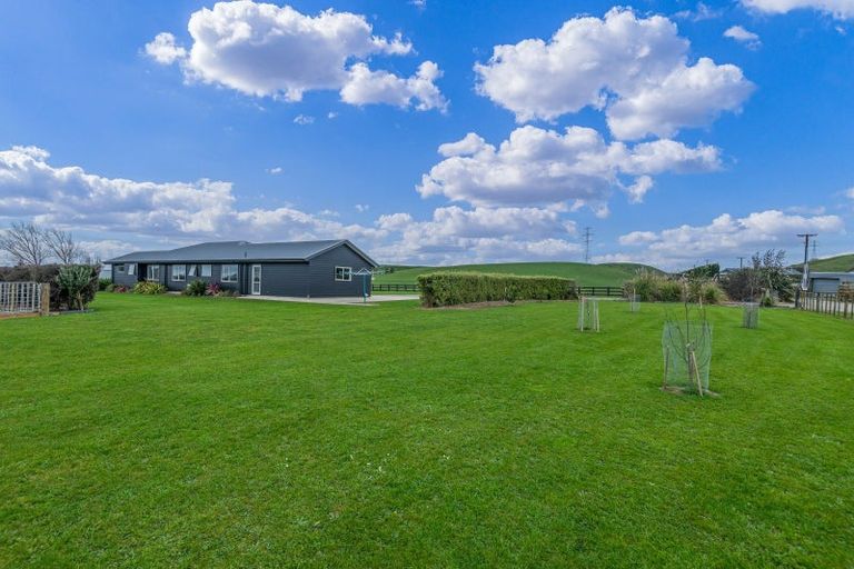 Photo of property in 487 Makino Road, Feilding, 4779