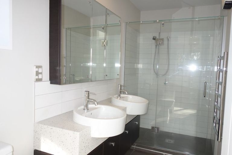 Photo of property in 1/77 Carlton Mill Road, Merivale, Christchurch, 8014