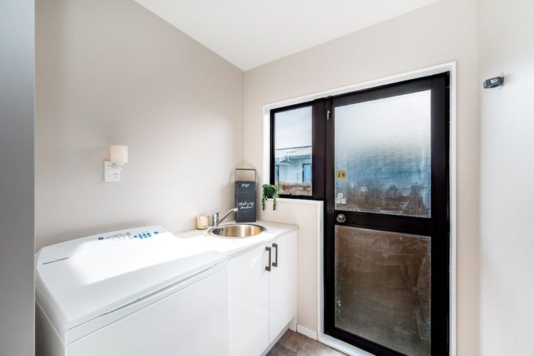 Photo of property in 109 Makarini Street, Paraparaumu, 5032