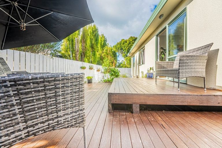 Photo of property in 110b Brightside Road, Stanmore Bay, Whangaparaoa, 0932