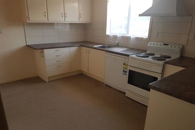 Photo of property in 8 Rimu Road, Raumati Beach, Paraparaumu, 5032