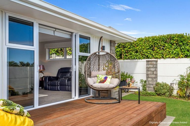 Photo of property in 60a The Boulevard, Papamoa Beach, Papamoa, 3118