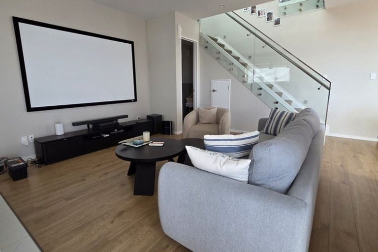 Photo of property in 21 Meadowridge Drive, Flat Bush, Auckland, 2019