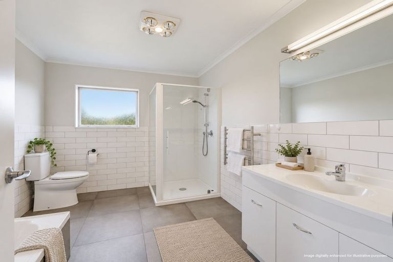 Photo of property in 3143 South Head Road, South Head, Helensville, 0874
