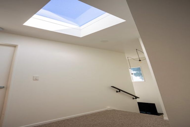 Photo of property in 394 The Esplanade, Island Bay, Wellington, 6023